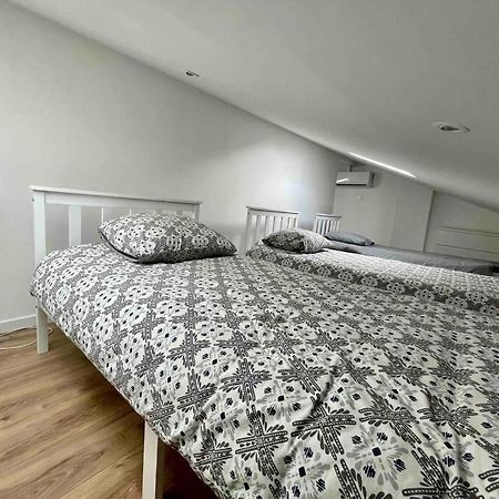 Magnifique Appartement Нарбонна Экстерьер фото